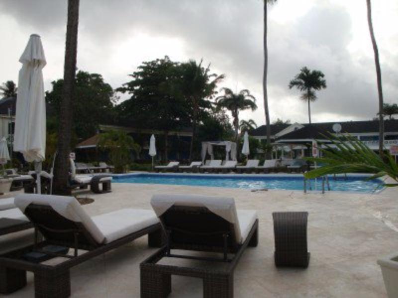 Starfish Discovery Bay Holetown Exterior foto