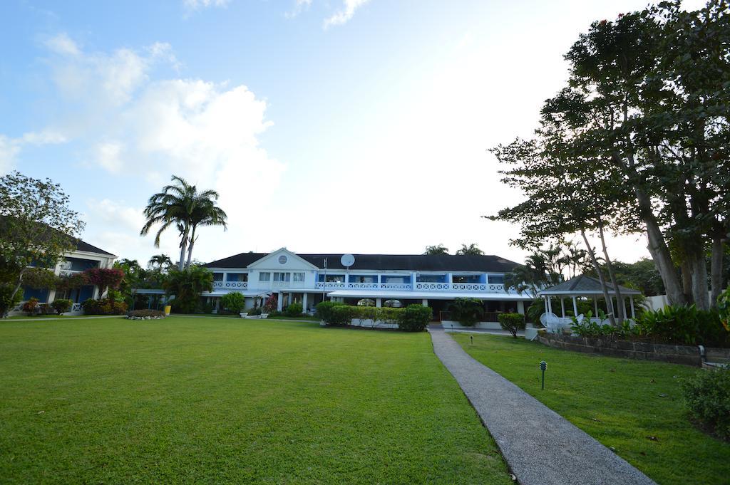 Starfish Discovery Bay Holetown Exterior foto