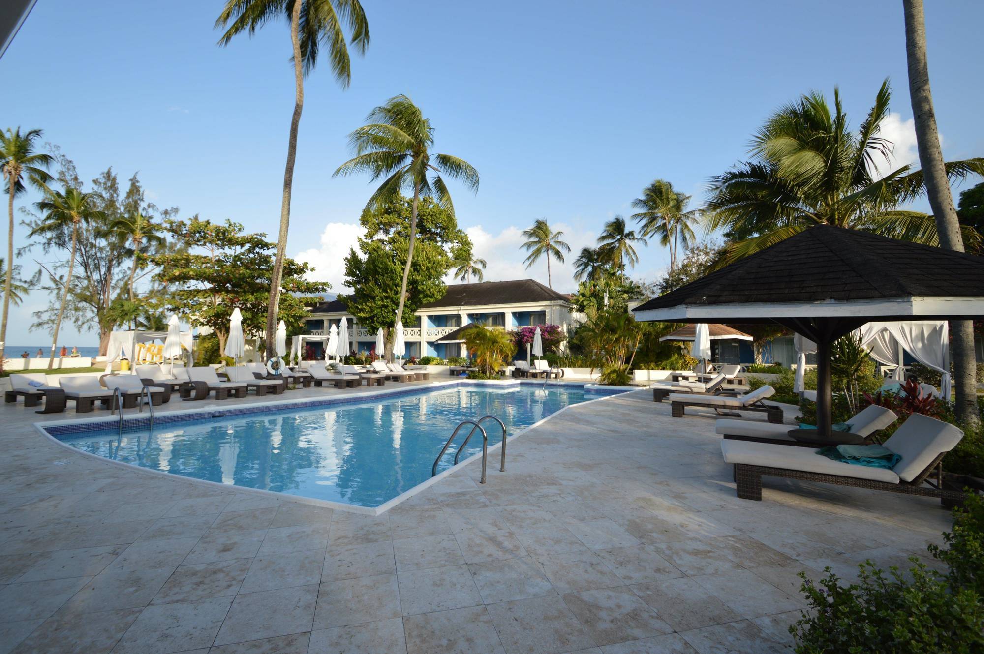 Starfish Discovery Bay Holetown Exterior foto