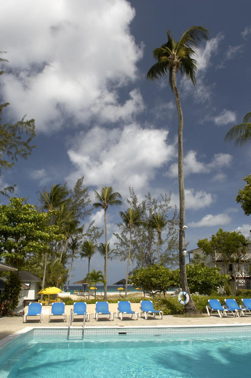 Starfish Discovery Bay Holetown Exterior foto