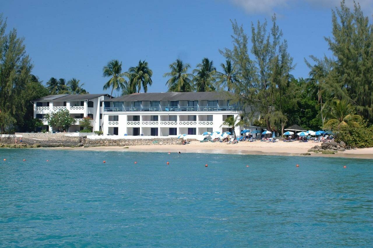 Starfish Discovery Bay Holetown Exterior foto